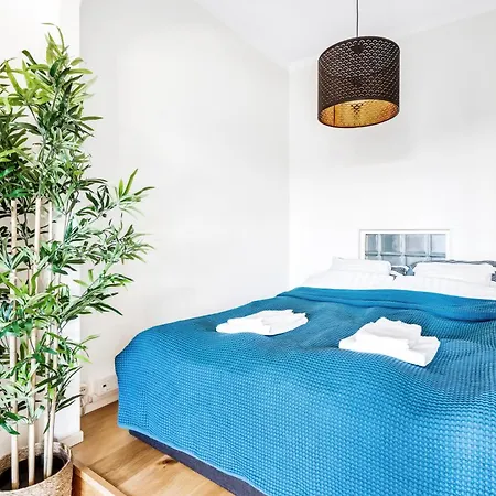 Wehost 1br Scandinavian Style Floor * Helsinki