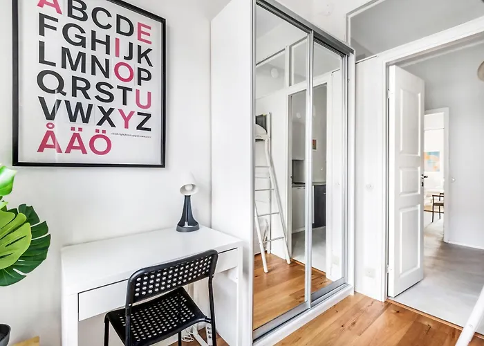 Wehost 1br Scandinavian Style Floor *